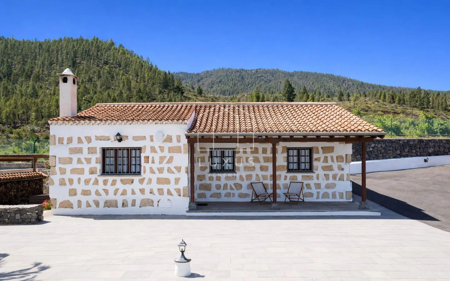 1-bedroom Country House In Granadilla, Spain (90 M²)