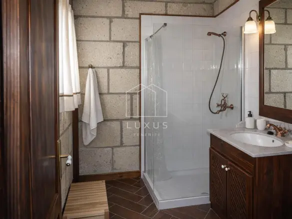1-bedroom Country House In Granadilla, Spain (90 M²)