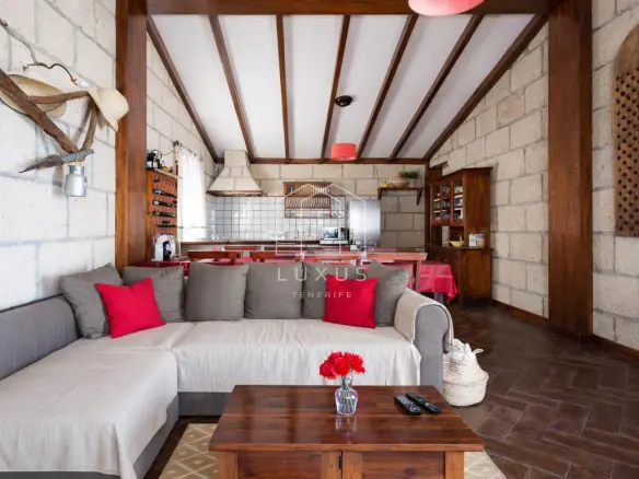 1-bedroom Country House In Granadilla, Spain (90 M²)