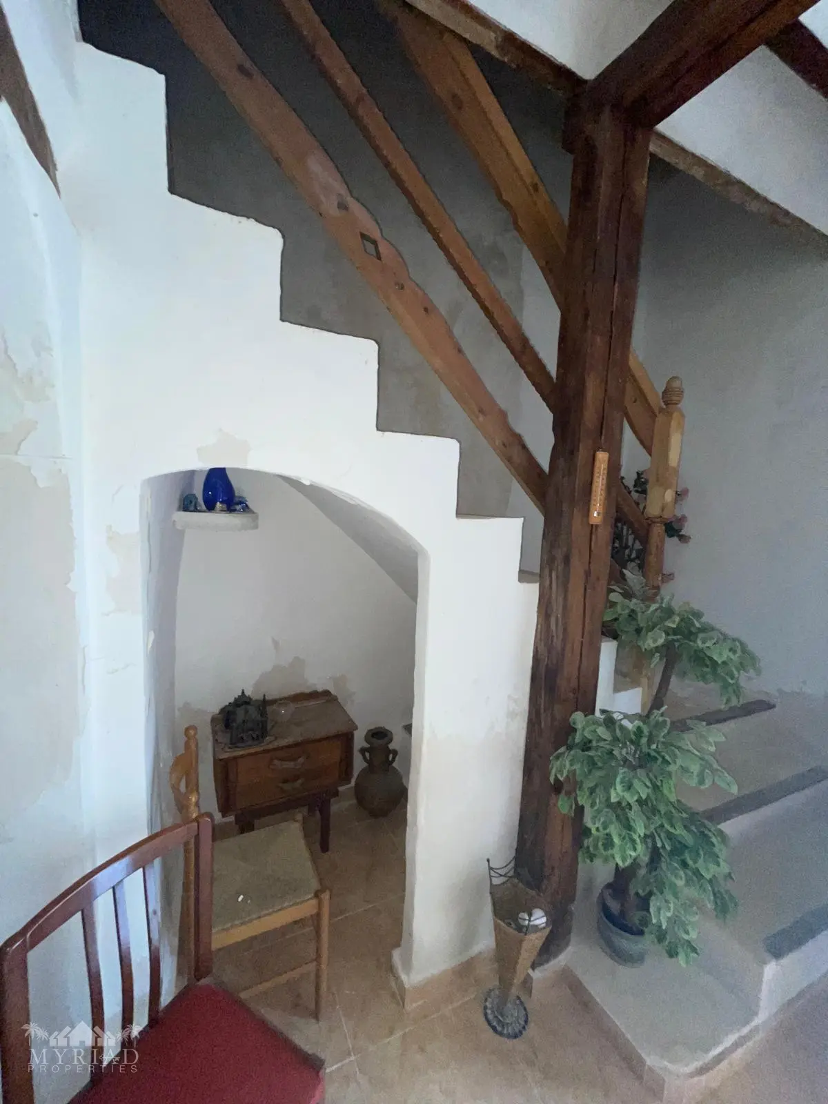 Cave House Of 0 M² With No Features In El Cantón, Spain