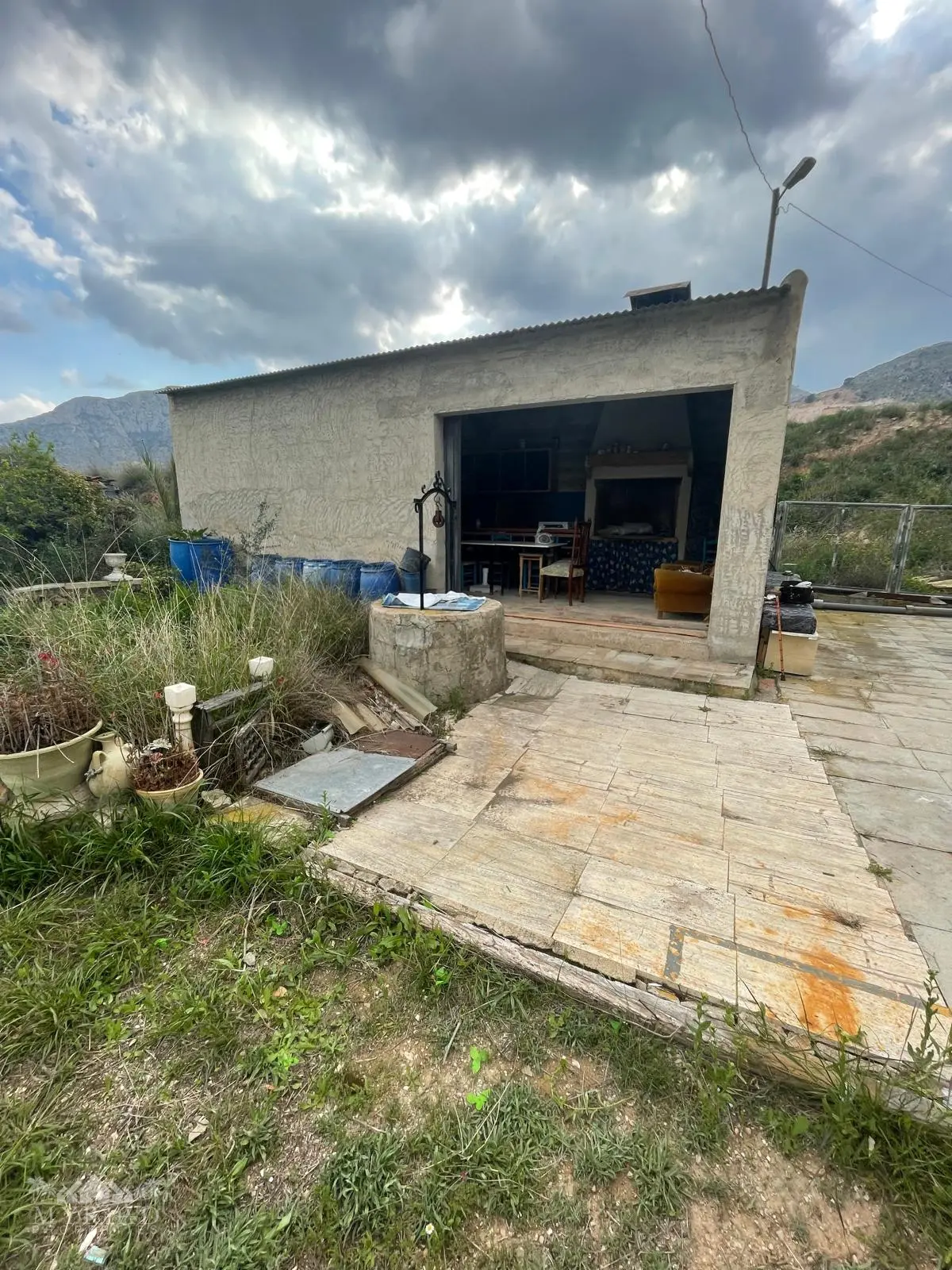 Cave House Of 0 M² With No Features In El Cantón, Spain