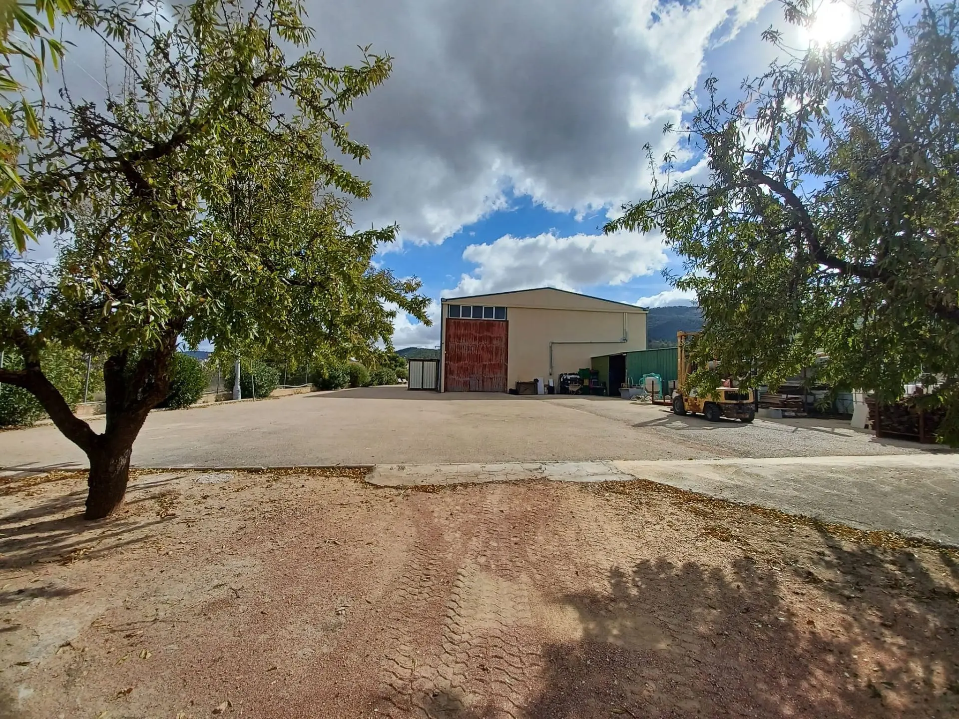 Country House Of 369 M² In Monovar, Spain