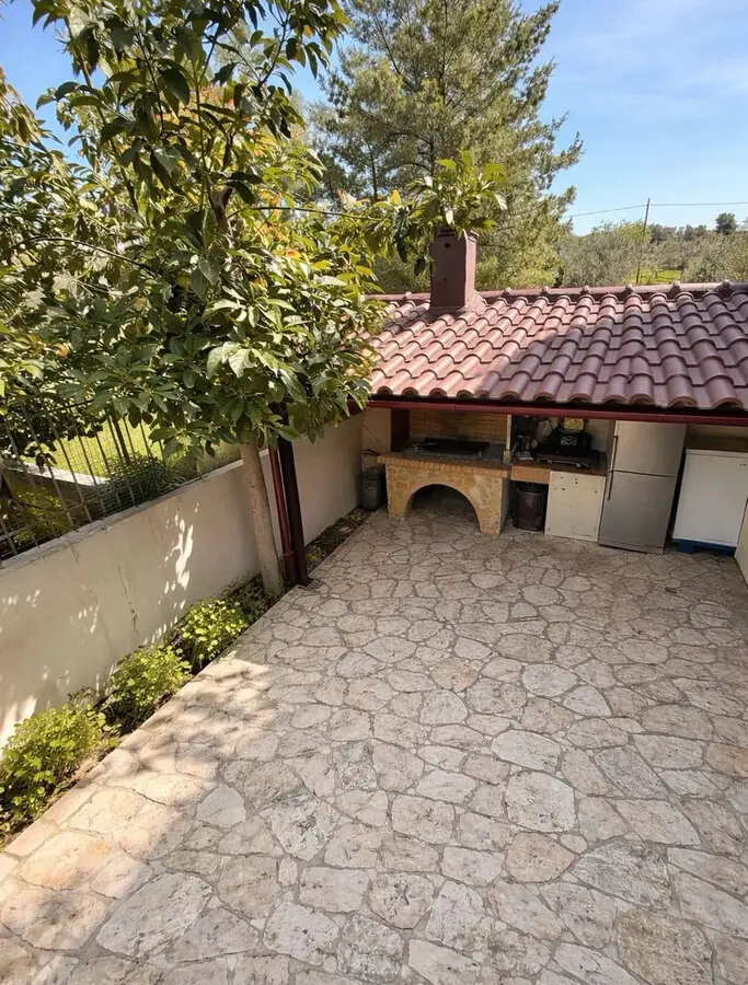 6-bedroom Maisonette In Eretria, Greece (220 M²)