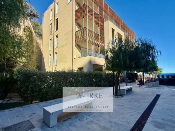 Exclusive Two-bedroom Flat With Sea Views And Potential For A Third Bedroom – Residenza Castello Borelli