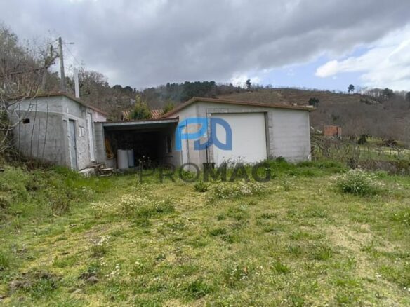 Buildable Plot Of 7,959 M² In Residential And/or Investment Location