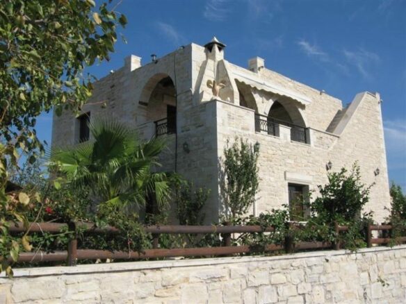 Villa Of 160 M² With Swimming Pool In Moires, Messara South Crete