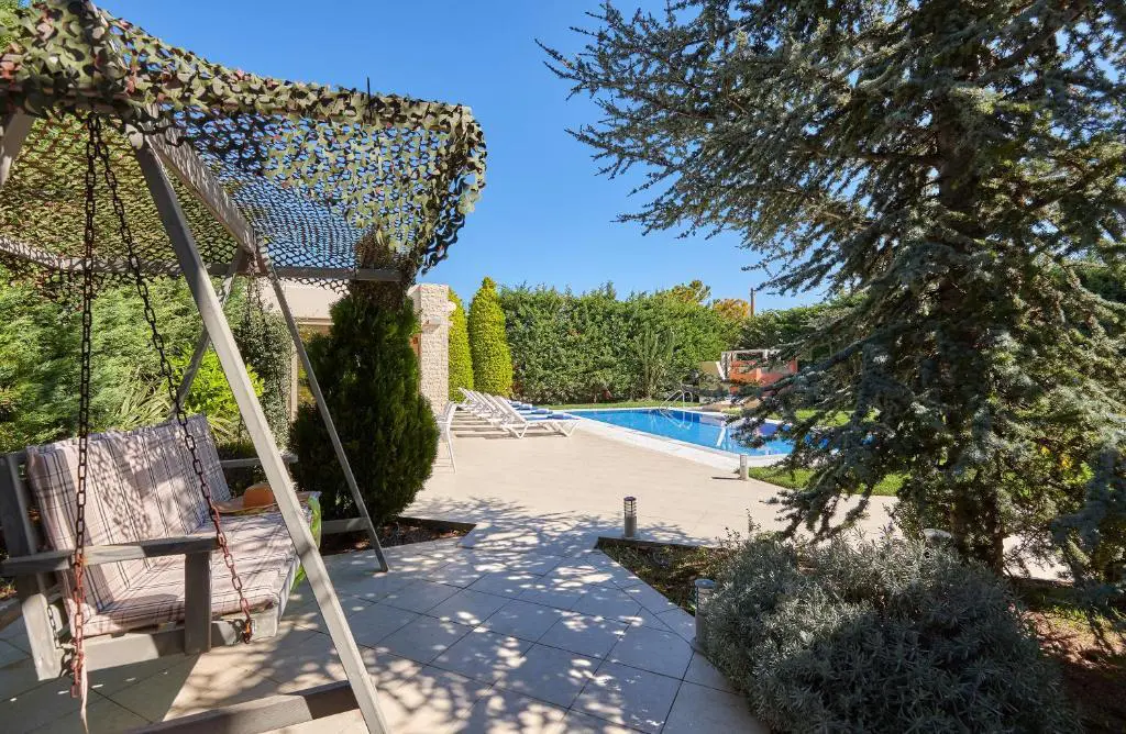 4-bedroom Villa In Heraclion Cretes, Greece (300 M²)