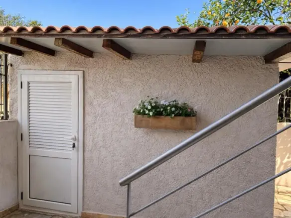 6-bedroom Maisonette In Eretria, Greece (220 M²)