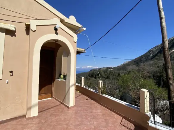3-bedroom Detached House In Corfu, Greece (124 M²)