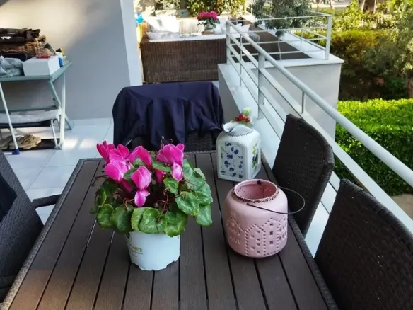 2-bedroom Flat In Vari – Varkiza, Greece (70 M²)