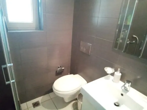 2-bedroom Flat In Vari – Varkiza, Greece (70 M²)