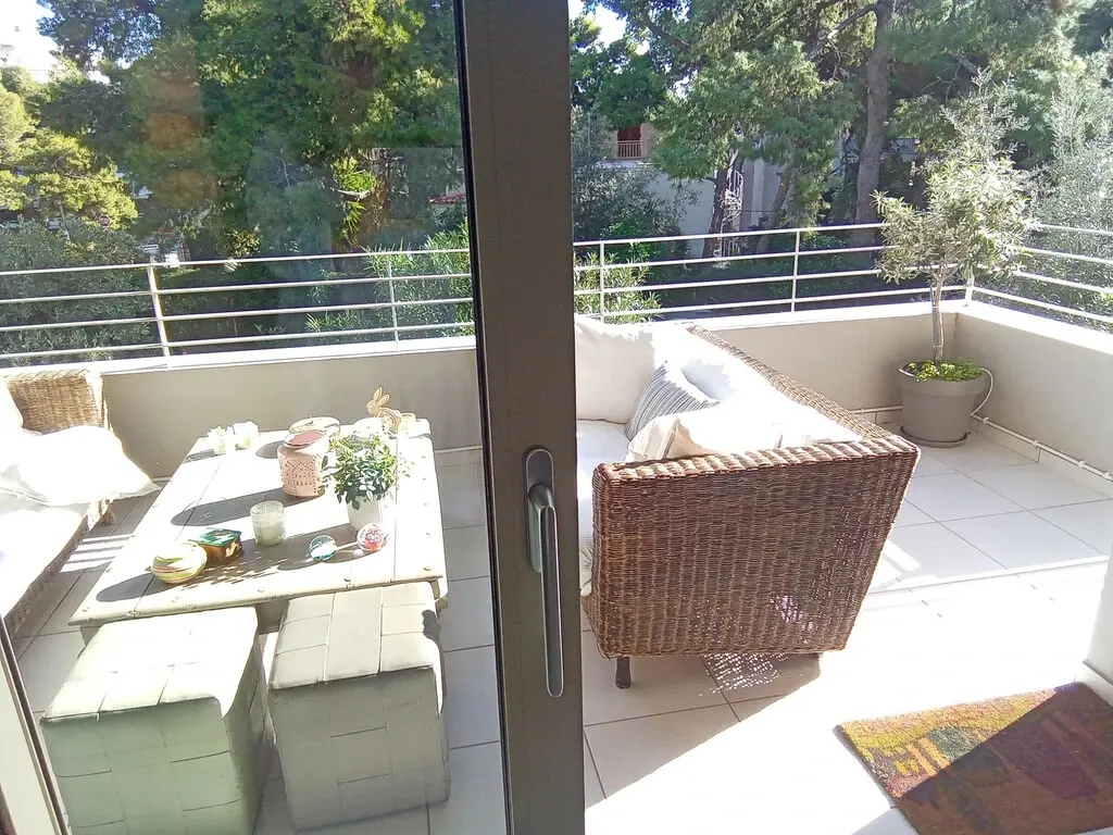 2-bedroom Flat In Vari – Varkiza, Greece (70 M²)