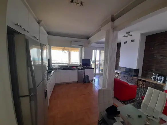 Flat In Neapoli, Greece (135 M²)