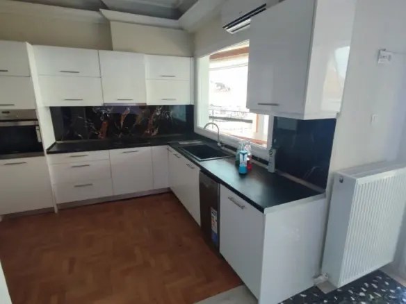 Flat In Neapoli, Greece (135 M²)