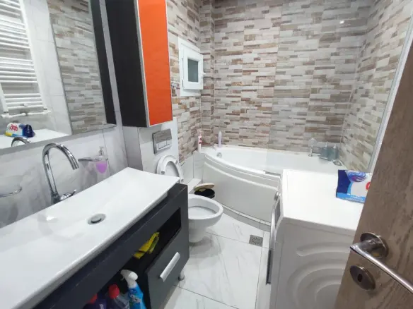 Flat In Neapoli, Greece (135 M²)