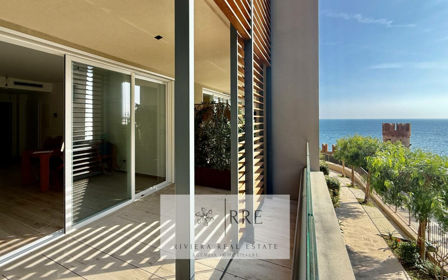 Exclusive Two-bedroom Flat With Sea Views And Potential For A Third Bedroom – Residenza Castello Borelli