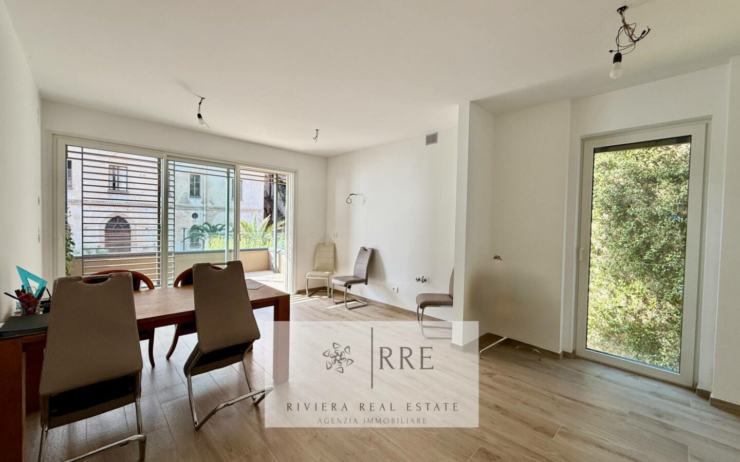 Exclusive Two-bedroom Flat With Sea Views And Potential For A Third Bedroom – Residenza Castello Borelli