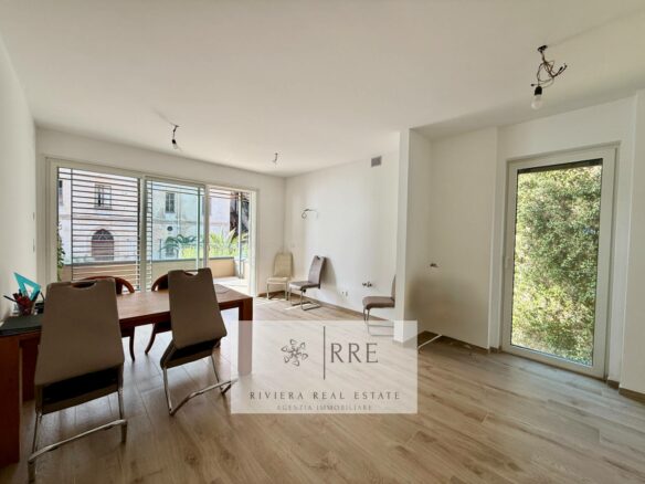 Exclusive Two-bedroom Flat With Sea Views And Potential For A Third Bedroom – Residenza Castello Borelli