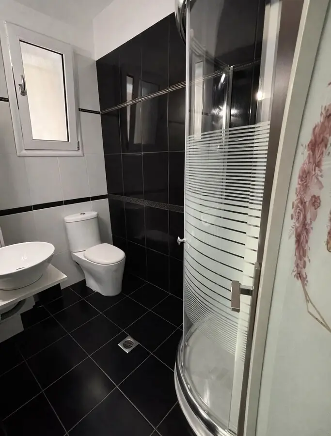 6-bedroom Maisonette In Eretria, Greece (220 M²)