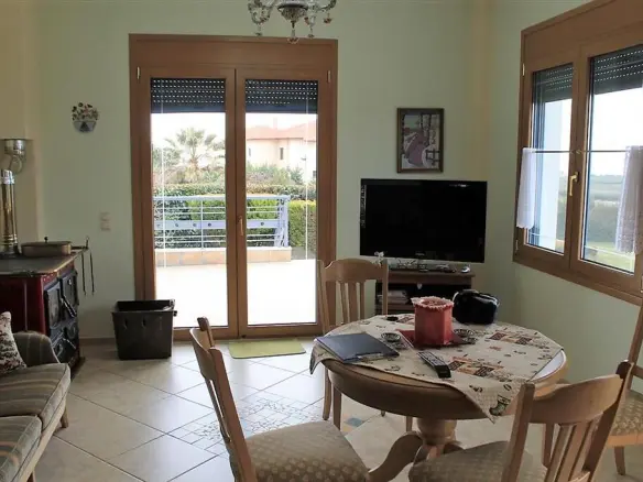 5-bedroom Villa In Epanomi, Greece (433 M²)