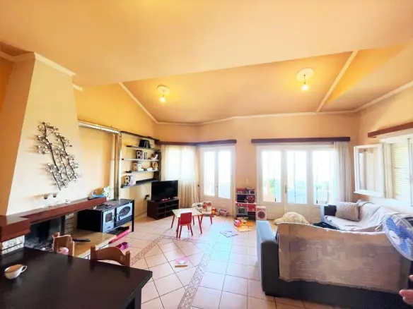 3-bedroom Detached House In Corfu, Greece (124 M²)