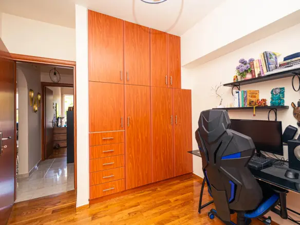 2-bedroom Flat In Ano Patisia, Greece (71 M²)