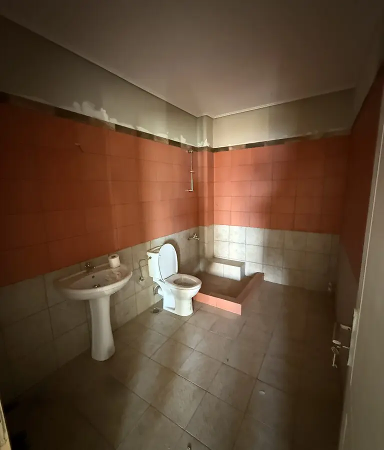 5-bedroom Detached House In Saronida, Greece (250 M²)