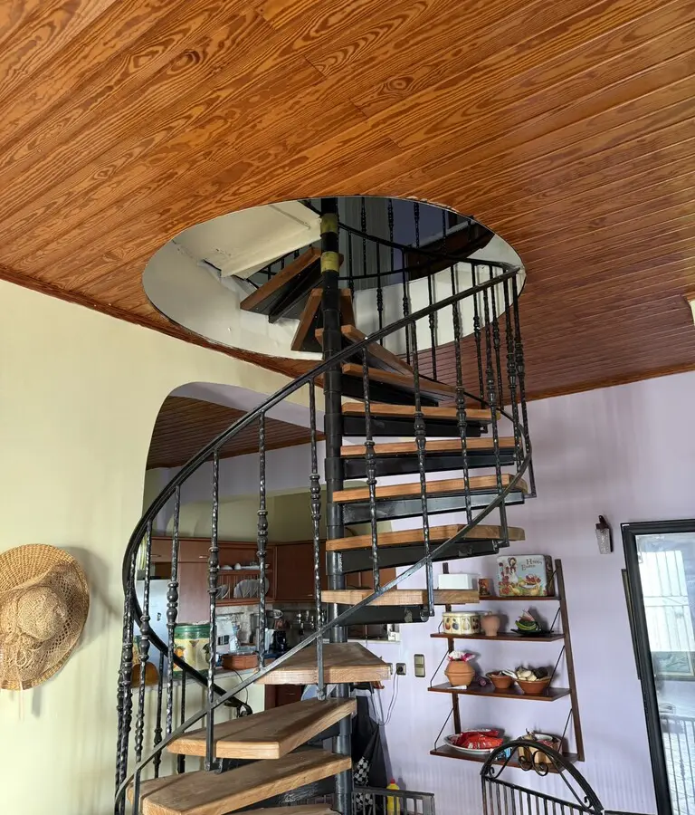5-bedroom Detached House In Saronida, Greece (250 M²)