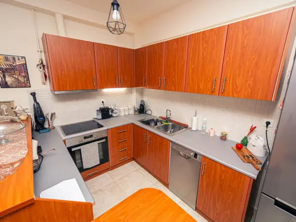 2-bedroom Flat In Ano Patisia, Greece (71 M²)