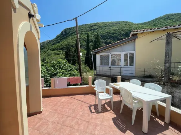 3-bedroom Detached House In Corfu, Greece (124 M²)
