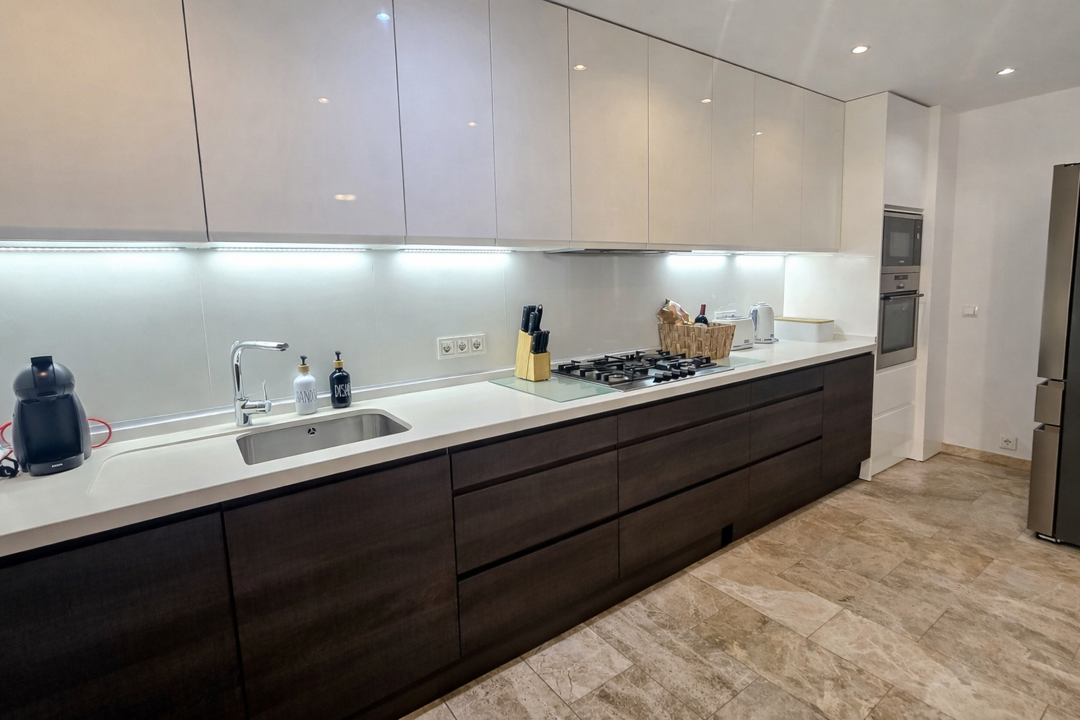 image_picker_001A3740-1D38-4B60-A982-E926F37DE17F-32702-000008858DB74190