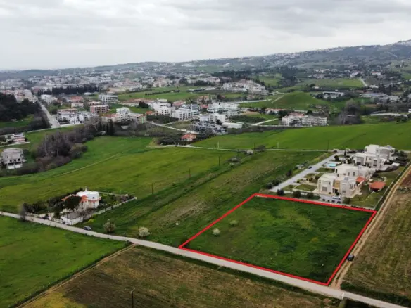 Land Of 4200 M² In Thessaloniki