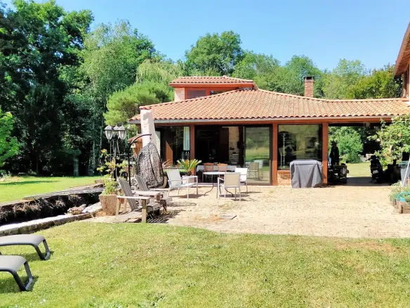 2-bedroom Mill In Saint-claud, France (136 M²)