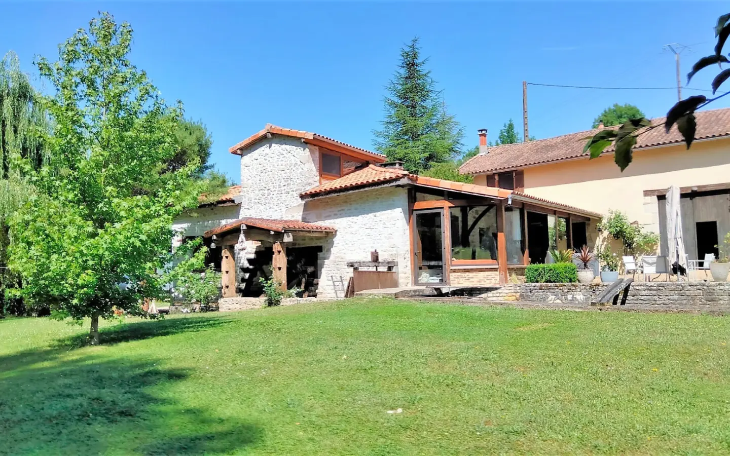 2-bedroom Mill In Saint-claud, France (136 M²)