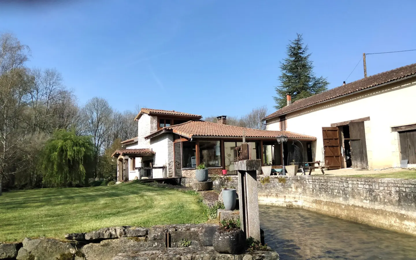 2-bedroom Mill In Saint-claud, France (136 M²)