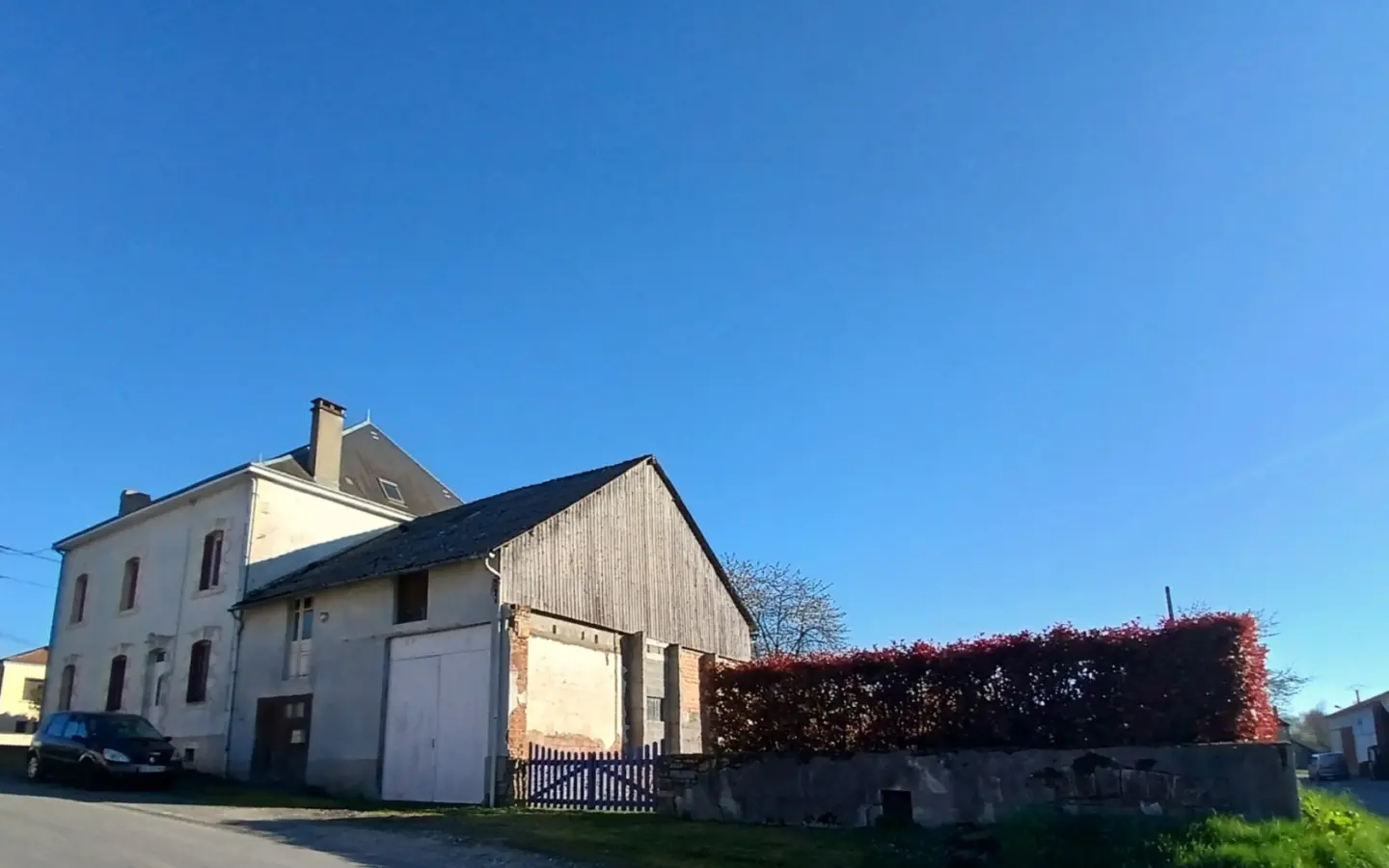 6-bedroom Maison De Maitre In Chalais, France (218 M²)