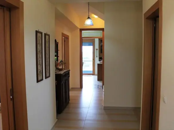 5-bedroom Villa In Epanomi, Greece (433 M²)