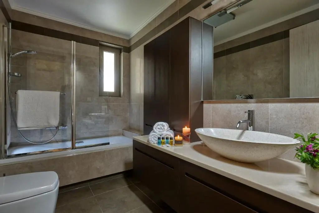 4-bedroom Villa In Heraclion Cretes, Greece (300 M²)