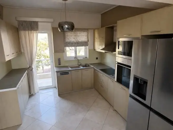 6-bedroom Maisonette In Eretria, Greece (220 M²)