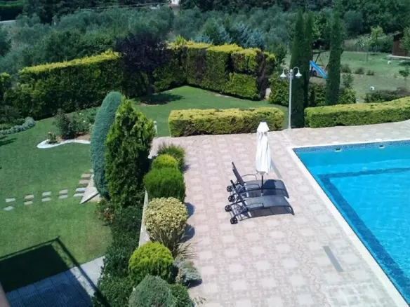4-bedroom Detached House In Mikra, Greece (245 M²)