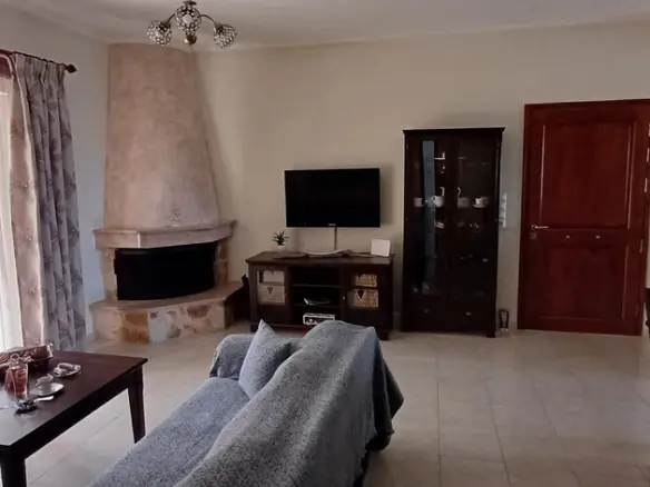 4-bedroom Detached House In Aigeira, Greece (191 M²)