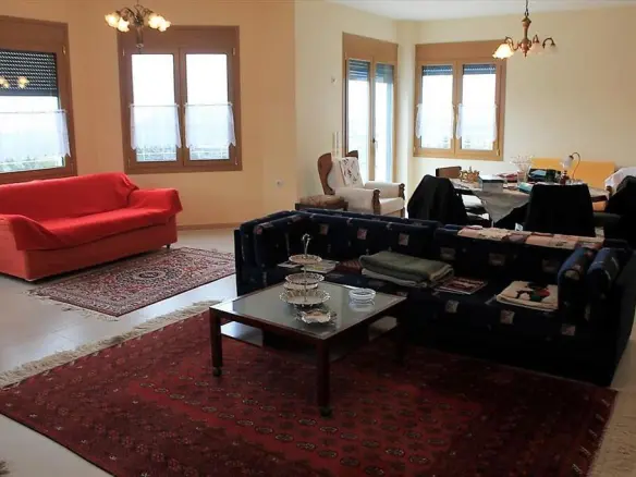 5-bedroom Villa In Epanomi, Greece (433 M²)