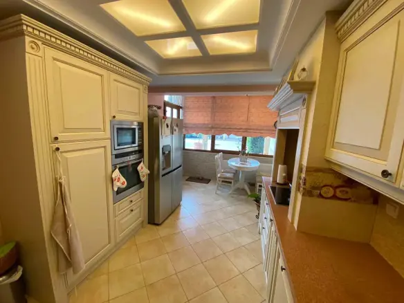 4-bedroom Detached House In Mikra, Greece (245 M²)