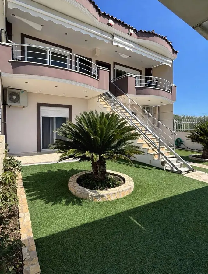 6-bedroom Maisonette In Eretria, Greece (220 M²)
