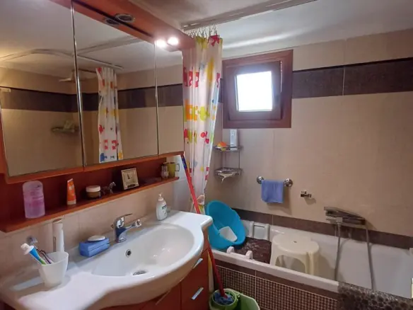 4-bedroom Complex In Thermaikos, Greece (627 M²)