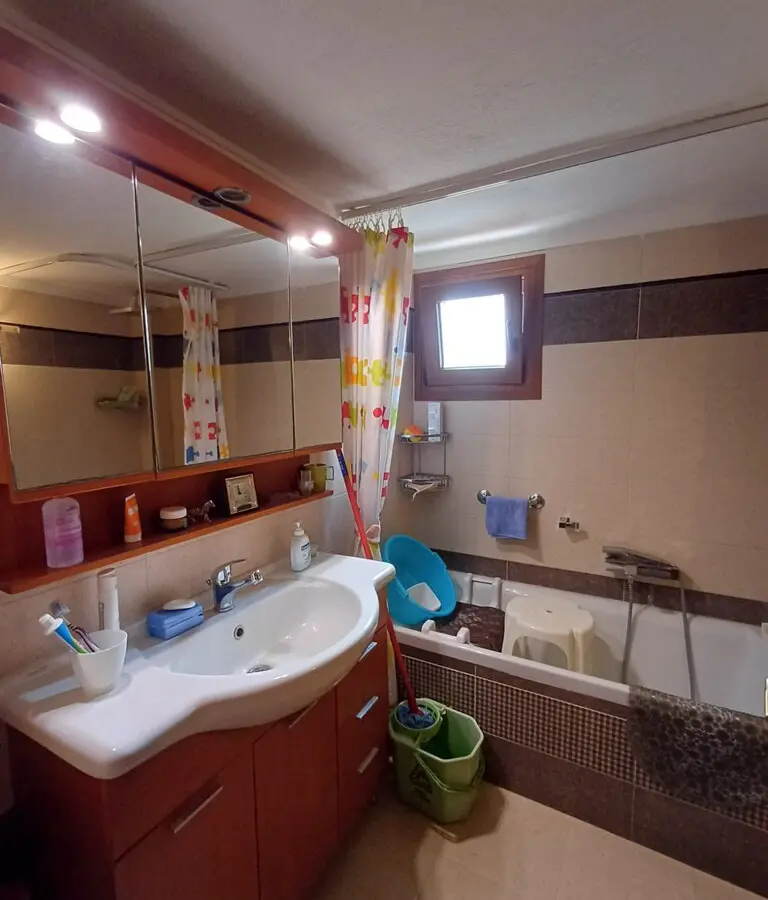 4-bedroom Complex In Thermaikos, Greece (627 M²)