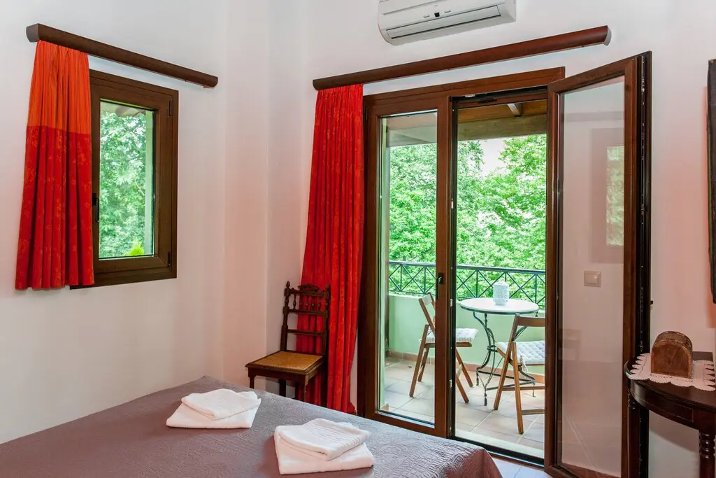 Villa Of 160 M² In Crete