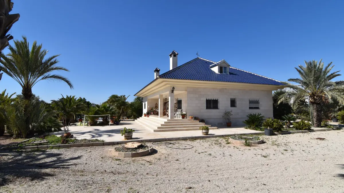 Villa Of 210 M² In Elche, Spain
