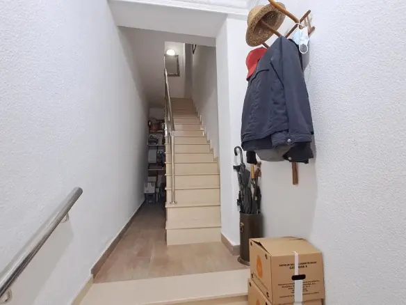 3-bedroom House In Benijofar, Spain (129 M²)