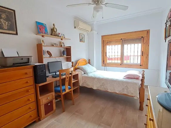 3-bedroom House In Benijofar, Spain (129 M²)